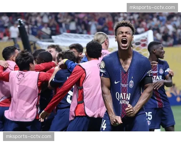 巴黎举办“足球与移民”主题展览，多家法甲俱乐部提供历史资料