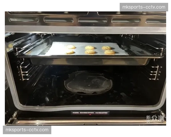 转播方在雷恩对阵里尔比赛中测试“球迷自主选择解说音轨”功能